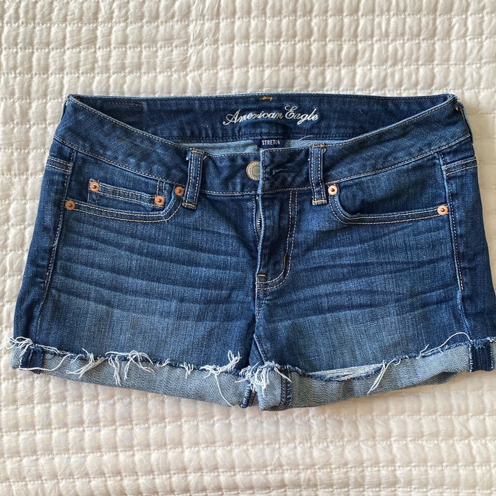 American Eagle stretch shorts